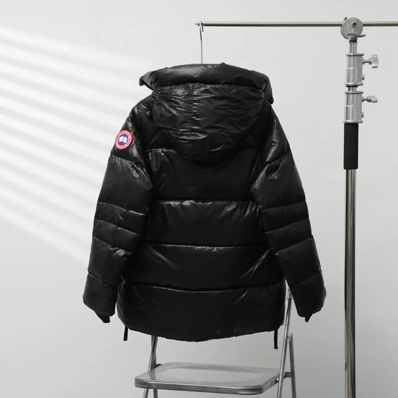 P960 CANADA GOOSE丨Canada Goose 2239L (women's) hooded down jacket Color: Black Size: XS-XXL